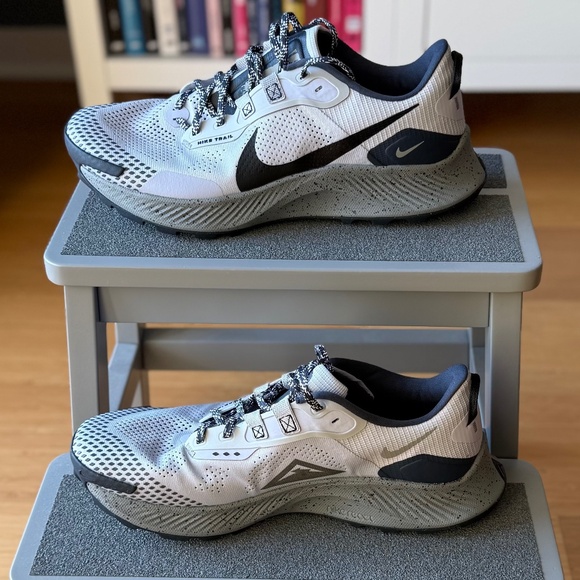 NWOT | Nike | 10.5 M | Pegasus Trail 3 - Picture 3 of 8